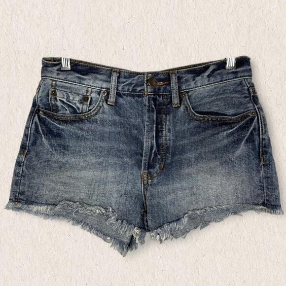 We The Free Free People Distressed Denim Cut-Off Shorts Size 25 - Boho Grunge - Picture 1 of 8